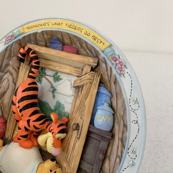 Vintage Disney Bouncing's What Tiggers Do Best Winnie the Pooh Decor - Picture 2 of 7